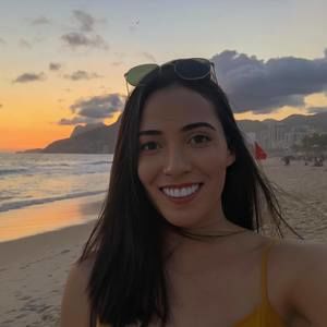 Meet your Posher, Laiza